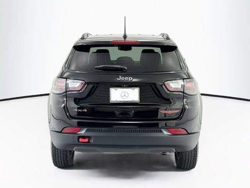 Used 2022 Jeep Compass Trailhawk w/ Trailhawk Elite Group AWD/4WD image 6