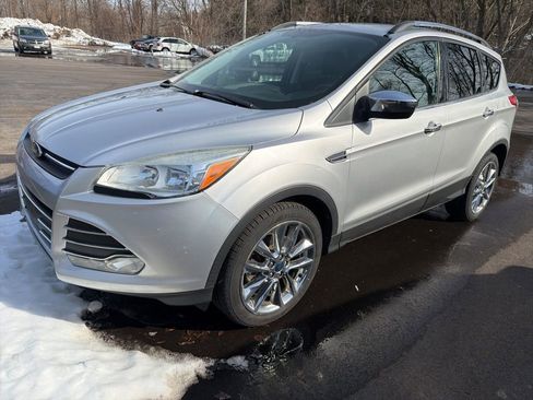 Used 2014 Ford Escape SE w/ SE Chrome Package image 1