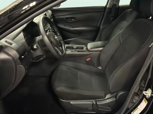 Used 2025 Nissan Sentra S image 24