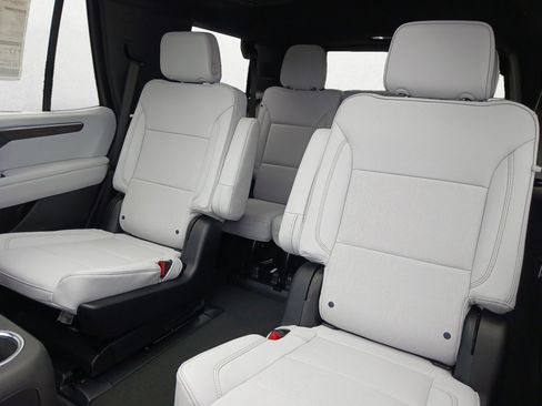 New 2025 Chevrolet Tahoe Premier image 26