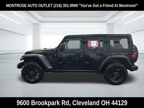 Used 2024 Jeep Wrangler Unlimited Sport AWD/4WD image 3