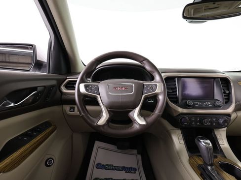 Used 2017 GMC Acadia Denali AWD/4WD image 30