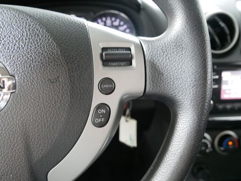 Used 2013 Nissan Rogue S w/ Special Edition Pkg AWD/4WD image 28