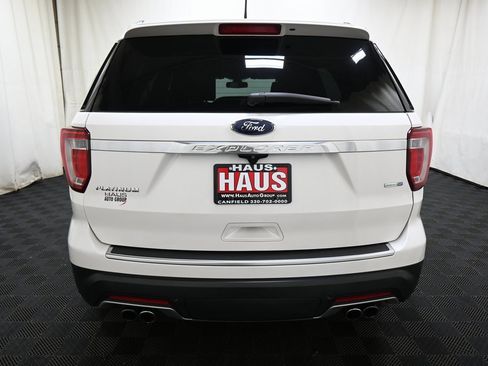 Used 2018 Ford Explorer Platinum image 10