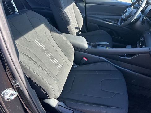 New 2025 Hyundai Elantra Sport image 13