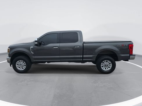 Used 2018 Ford F250 XLT image 8