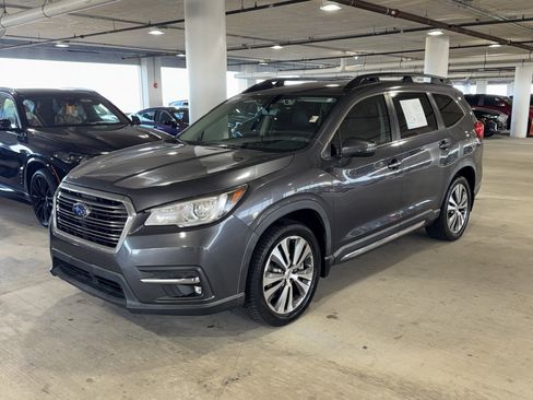 Used 2020 Subaru Ascent Limited w/ Popular Package #4 image 4