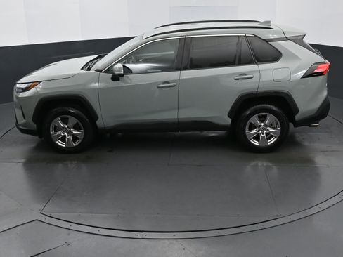Used 2023 Toyota RAV4 XLE image 28