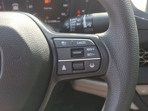 Used 2024 Honda Accord EX image 23