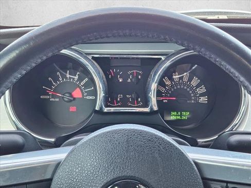 Used 2008 Ford Mustang GT RWD image 9