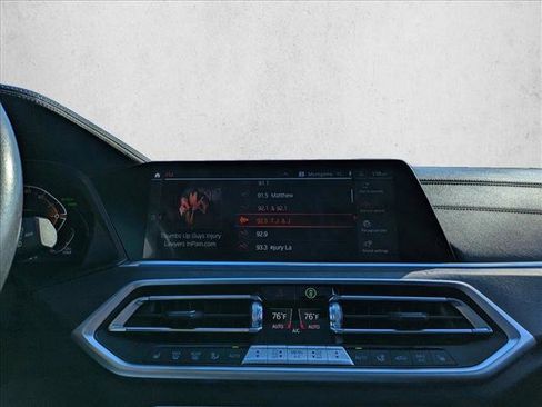 Used 2023 BMW X5 sDrive40i w/ Premium Package image 11