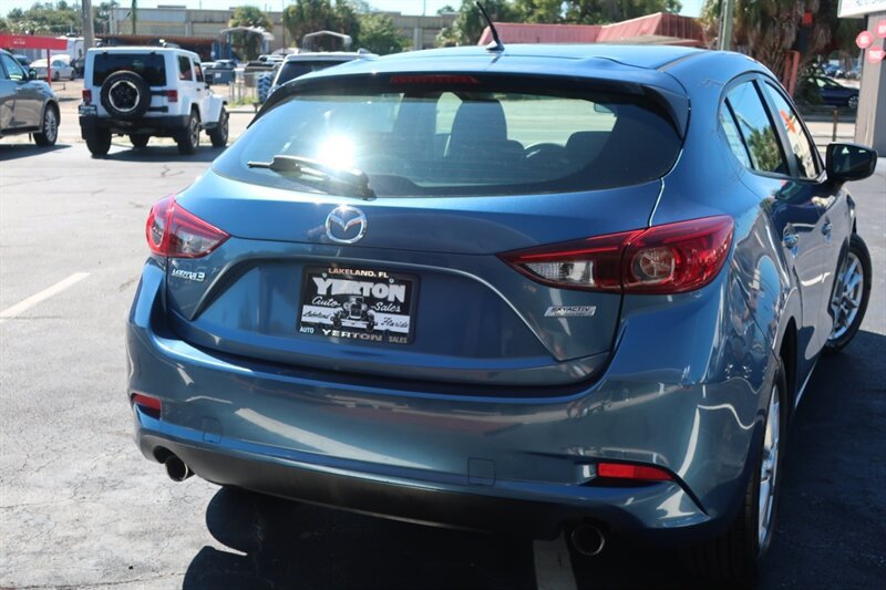 Used 2018 MAZDA MAZDA3 Sport FWD image 7