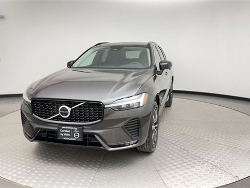 Certified 2025 Volvo XC60 B5 Plus image 7