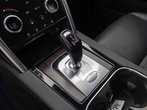 Used 2021 Land Rover Discovery Sport S image 46