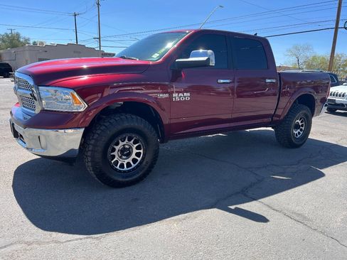 Used 2017 RAM 1500 Laramie w/ Convenience Group image 10