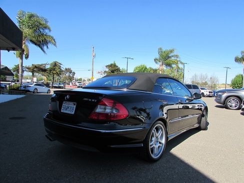 Used 2006 Mercedes-Benz CLK 55 AMG Cabriolet image 7