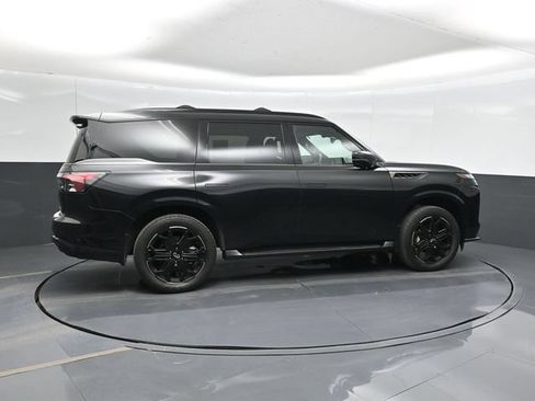 Used 2026 INFINITI QX80 4WD w/ Sport Exterior Package image 4