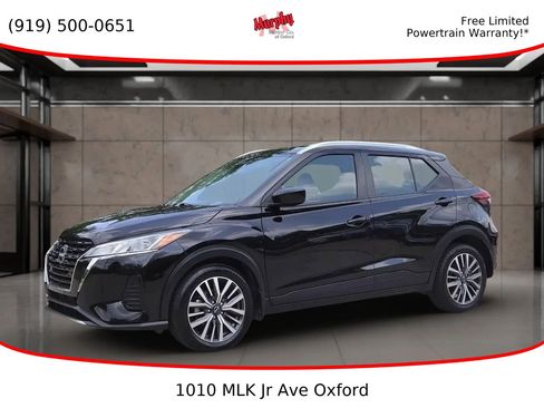 Used 2023 Nissan Kicks SV FWD image 1