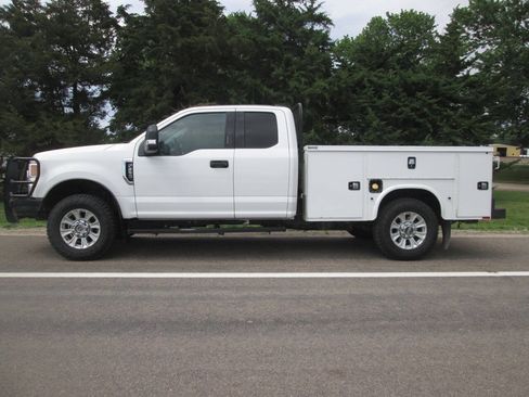 Used 2020 Ford F250 XLT w/ XLT Value Package AWD/4WD image 13