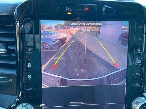 Used 2025 RAM 2500 Laramie image 17