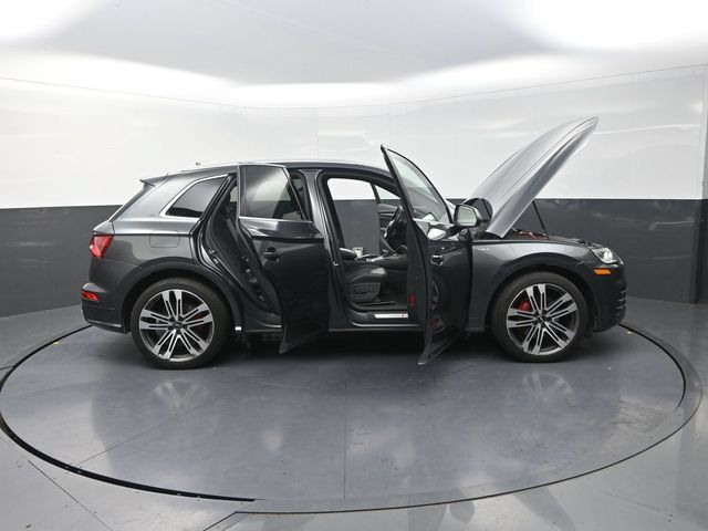 Used 2018 Audi SQ5 Prestige AWD/4WD image 46