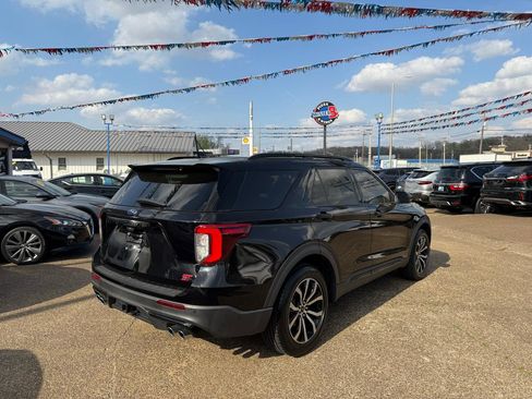 Used 2020 Ford Explorer ST image 5