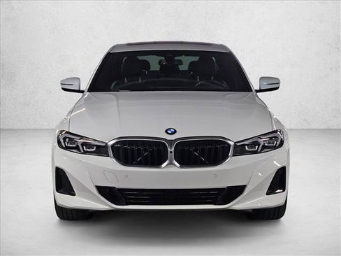 Used 2024 BMW 330i Sedan w/ Premium Package RWD image 2