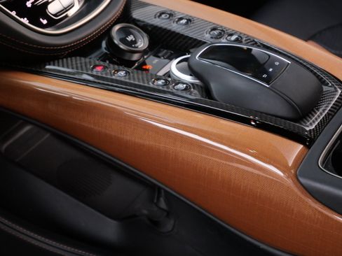 Used 2024 Aston Martin DBX 707 image 19