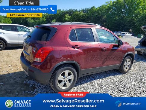 Used 2016 Chevrolet Trax LT w/ LT Convenience Package FWD image 4