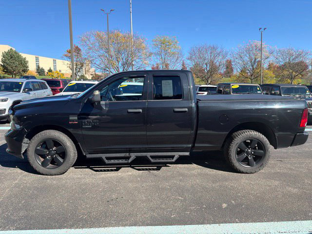 Used 2019 RAM 1500 Express w/ Express Value Package AWD/4WD image 2