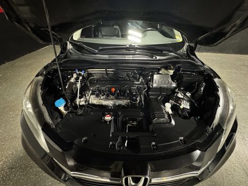 Used 2016 Honda HR-V EX-L image 9
