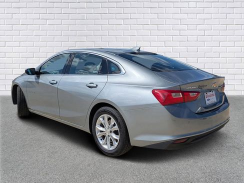Used 2024 Chevrolet Malibu LT image 3