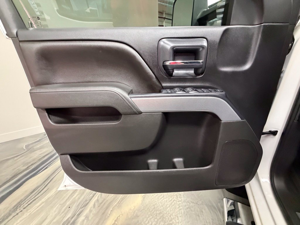 Used 2015 Chevrolet Silverado 1500 LT w/ All Star Edition AWD/4WD image 56