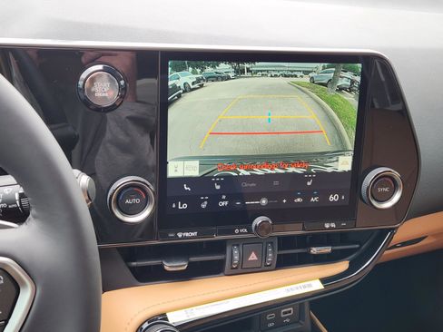 New 2026 Lexus NX 350 AWD image 9