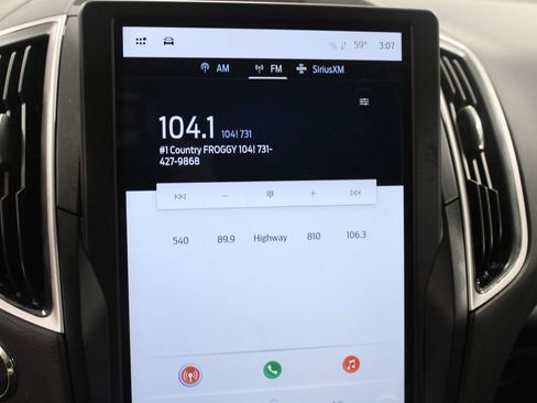 Used 2024 Ford Edge SE image 32