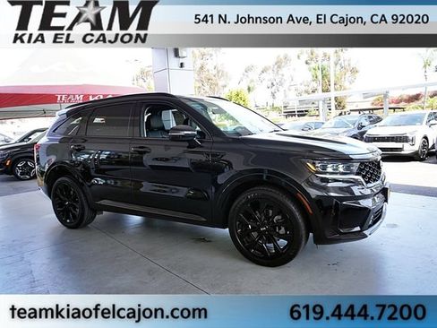 Certified 2021 Kia Sorento SX FWD image 10