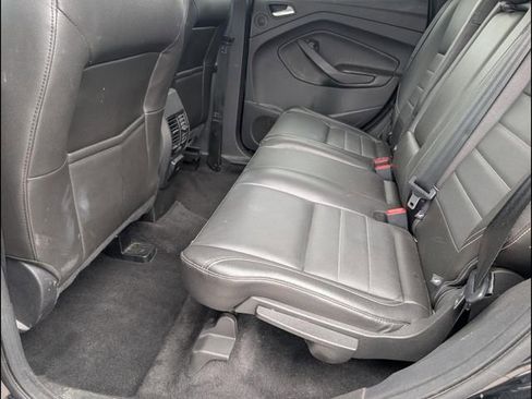 Used 2016 Ford Escape SE w/ SE Leather Comfort Package FWD image 9