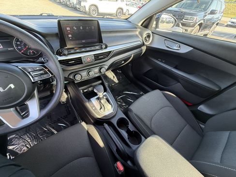 Used 2024 Kia Forte LXS FWD image 26