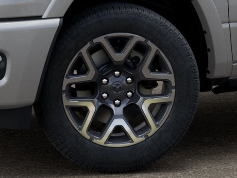 New 2026 RAM 1500 Laramie AWD/4WD image 34