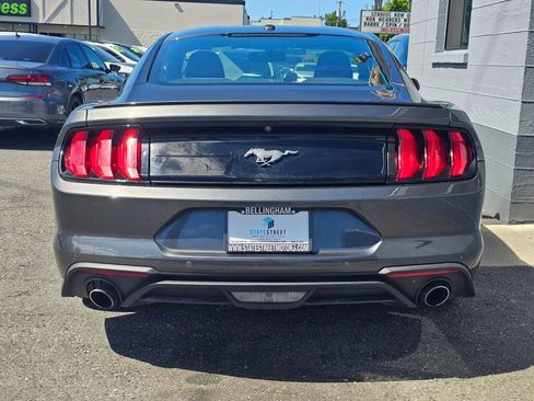 Used 2019 Ford Mustang Coupe w/ Equipment Group 101A RWD image 4