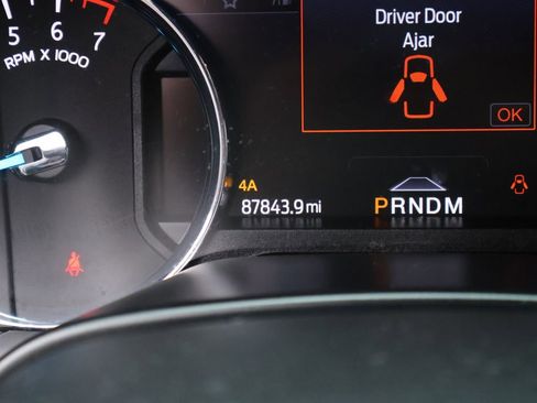 Used 2021 Ford Expedition Limited AWD/4WD image 35