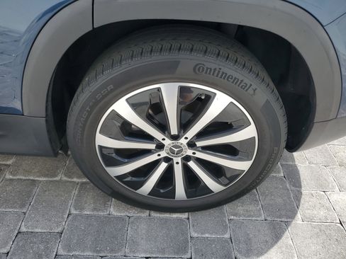 Used 2021 Mercedes-Benz GLB 250 image 5