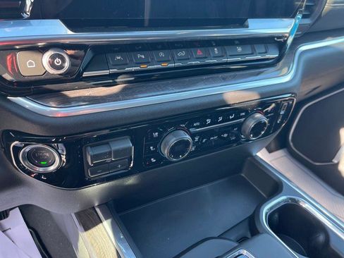 New 2026 Chevrolet Silverado 1500 LTZ w/ LTZ Premium Package image 15