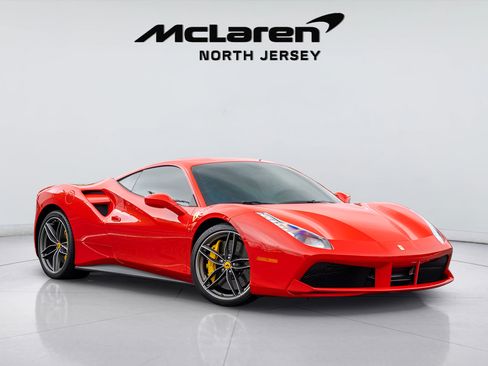 Used 2016 Ferrari 488 GTB RWD image 12