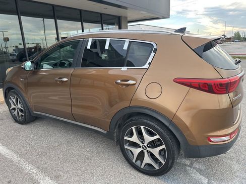 Used 2017 Kia Sportage SX image 4
