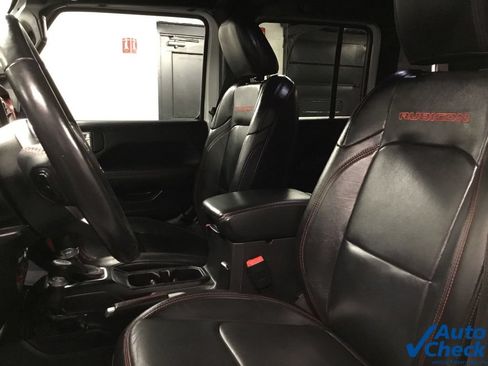 Used 2018 Jeep Wrangler Unlimited Rubicon AWD/4WD image 27