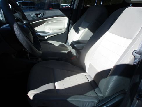 Used 2020 Ford EcoSport S FWD image 7