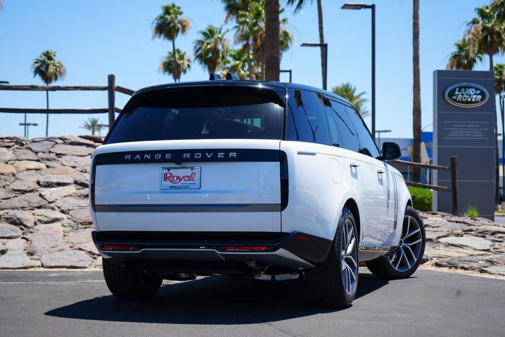 New 2026 Land Rover Range Rover SE AWD/4WD image 19