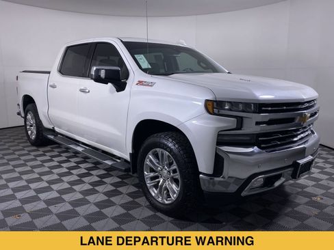 Certified 2019 Chevrolet Silverado 1500 LTZ w/ LTZ Premium Package AWD/4WD image 22