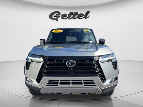 Used 2024 Lexus GX 550 AWD/4WD image 8